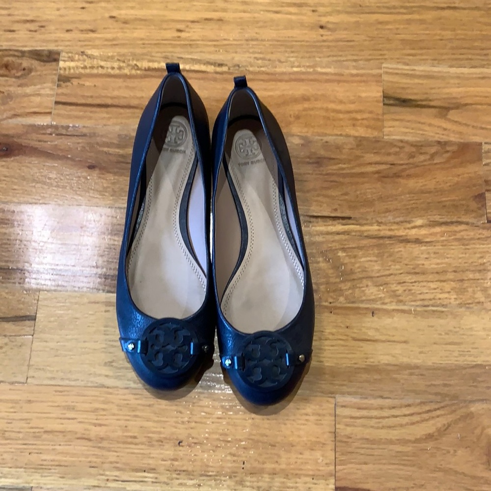 Authentic Tory Burch Navy Ballet 10M shoes